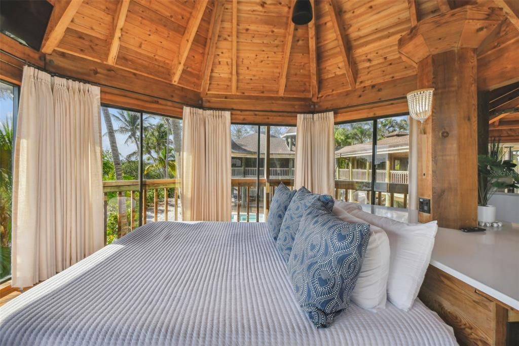 Bedroom, Interior, Wooden Beams, Wooden Ceilings