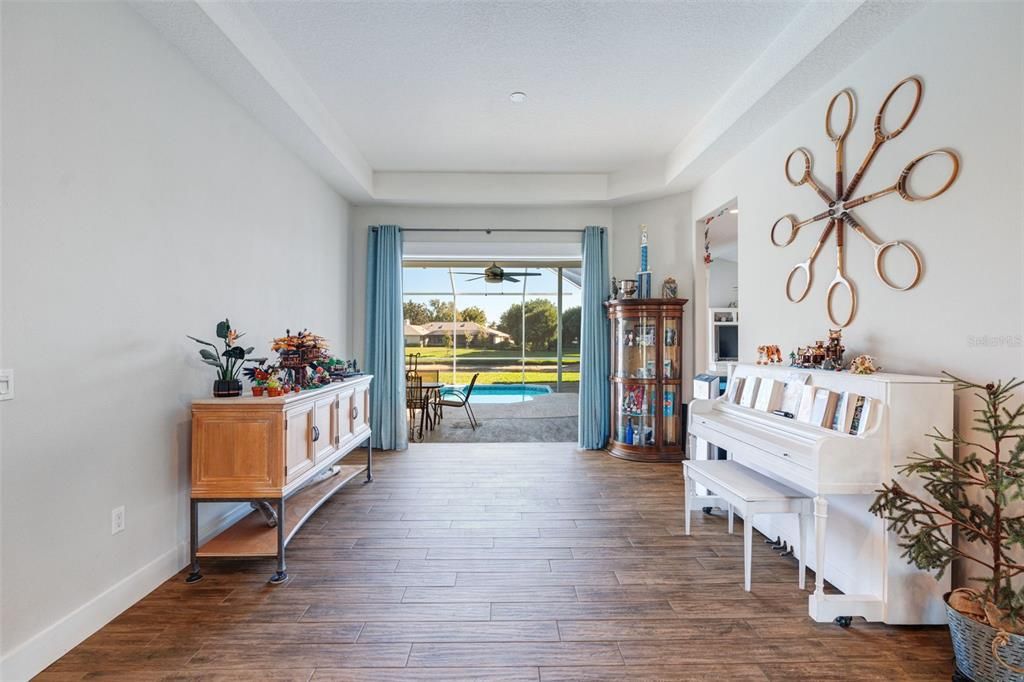 Interior, Piano, Recessed Lighting, Wood Texture Flooring