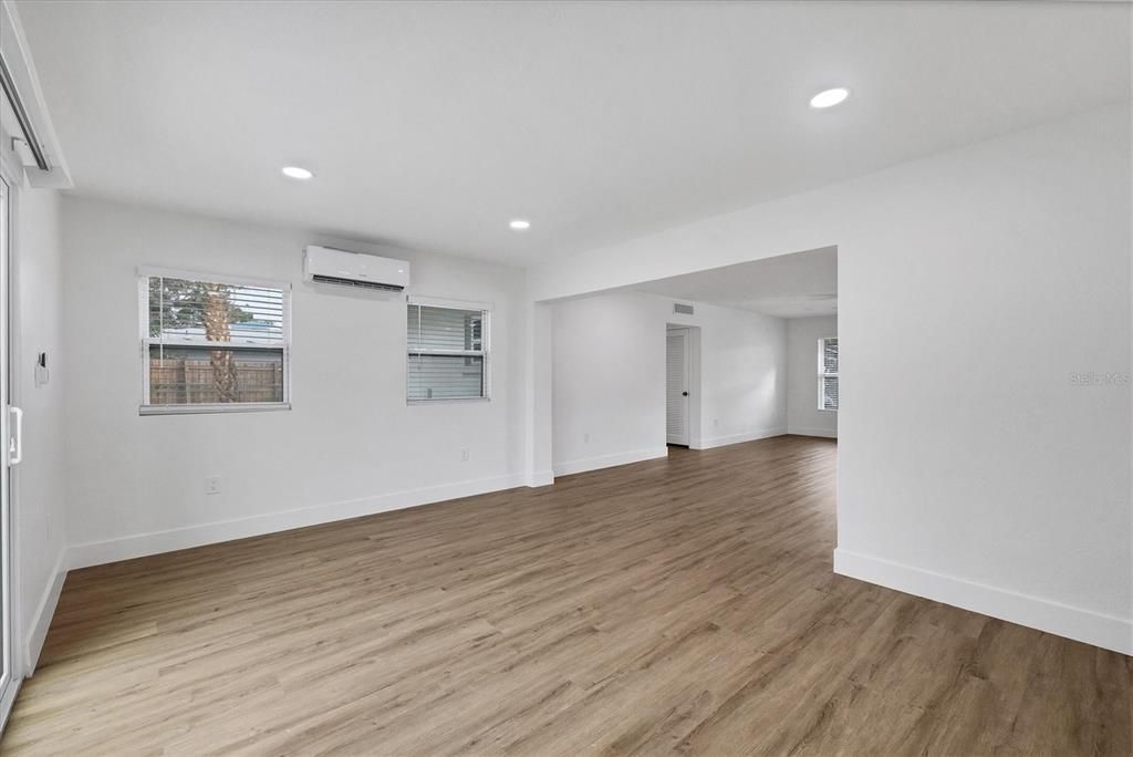 Empty room, Interior, Recessed Lighting, Wood Texture Flooring