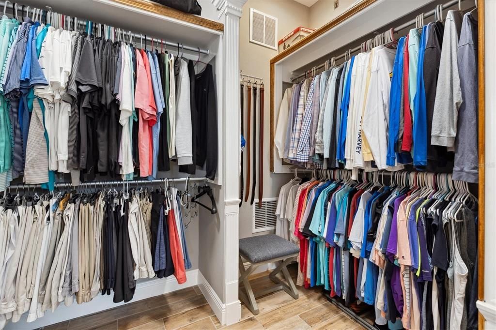 Interior, Walk-in Closets, Wood Texture Flooring