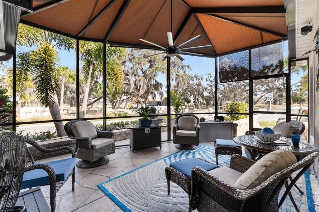 Interior, Living room, Sun Room