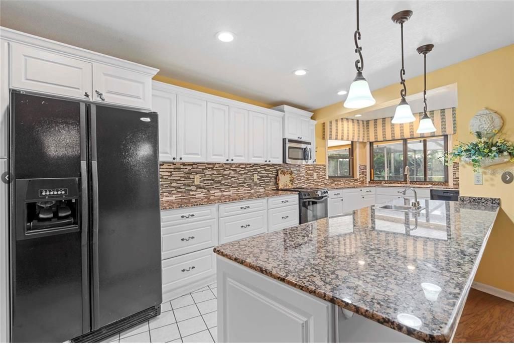 Interior, Kitchen, Pendant Lights, Recessed Lighting