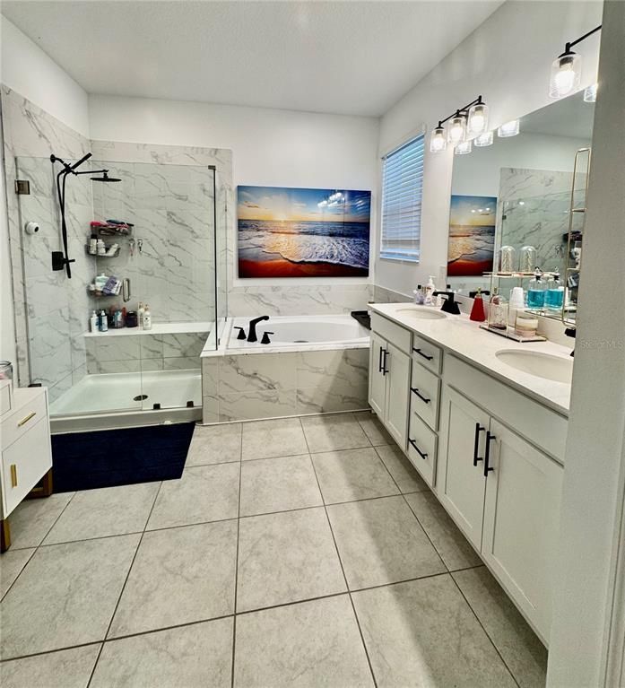 Bathroom, Dual Sink Vanities, Interior, Marble Walls