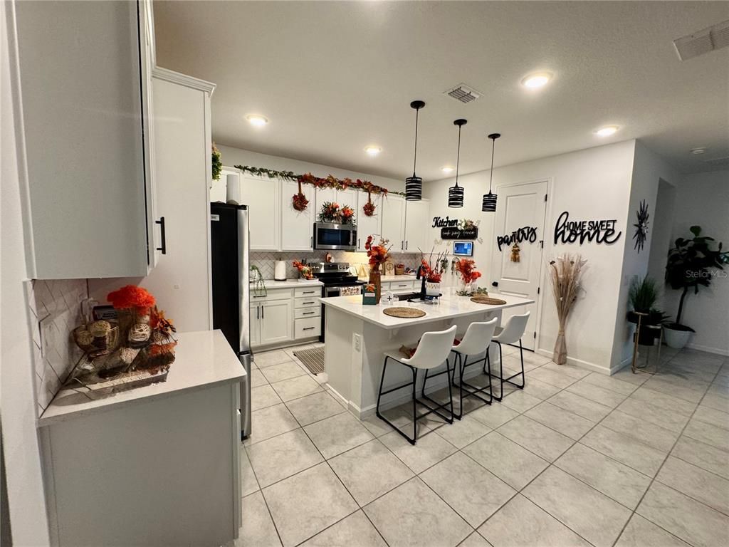 Interior, Kitchen, Pendant Lights, Recessed Lighting