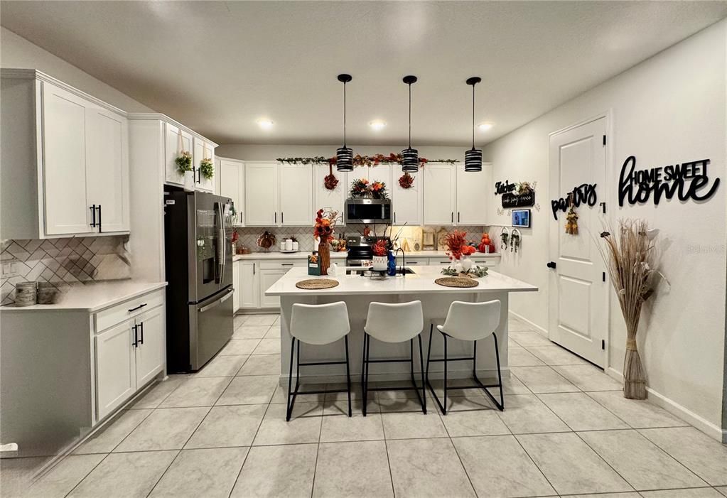 Interior, Kitchen, Pendant Lights, Recessed Lighting