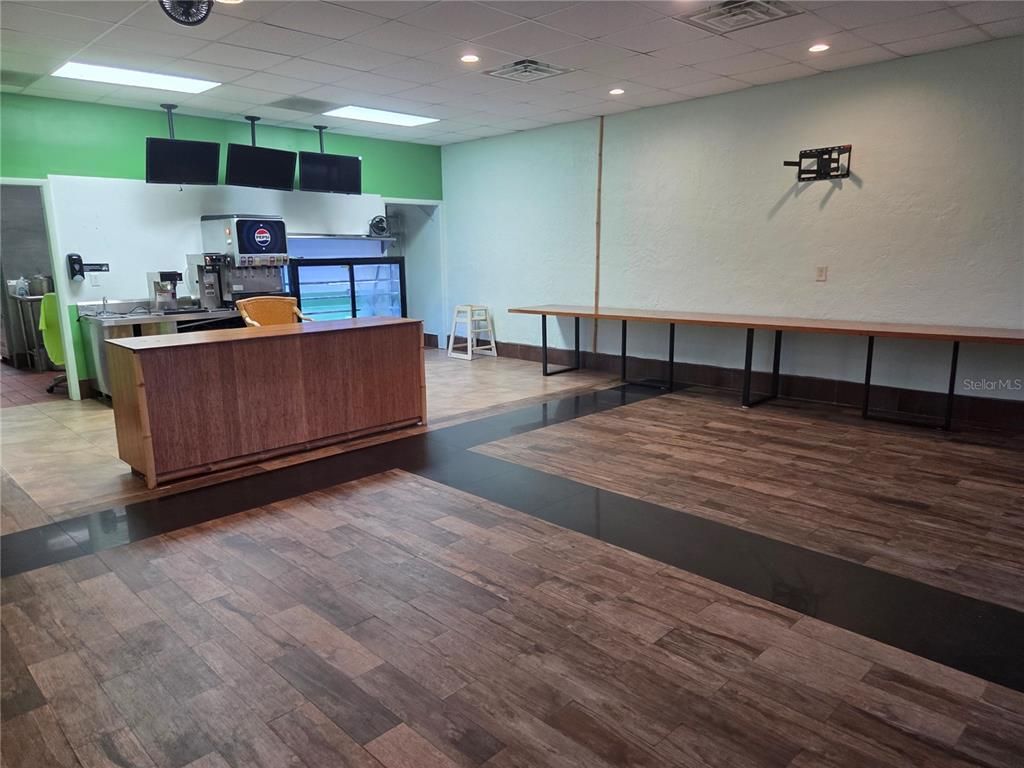 Interior, Kitchen, Recessed Lighting, Wood Texture Flooring