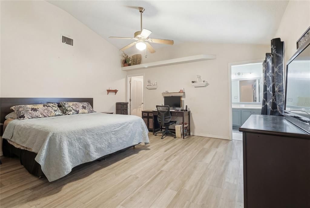 Bedroom, Home Office, Interior, Wood Texture Flooring