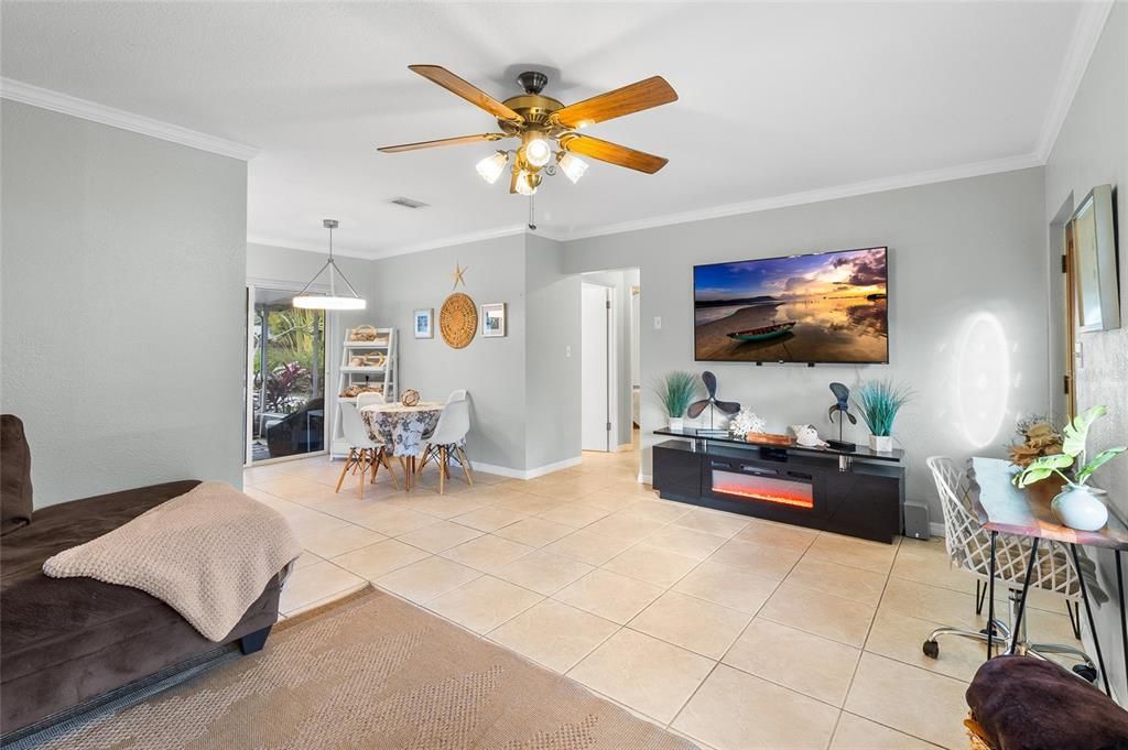 Dining room, Interior, Pendant Lights