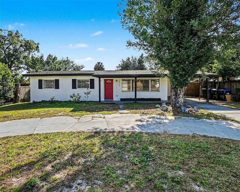 Exterior, Facade, Cape Cod