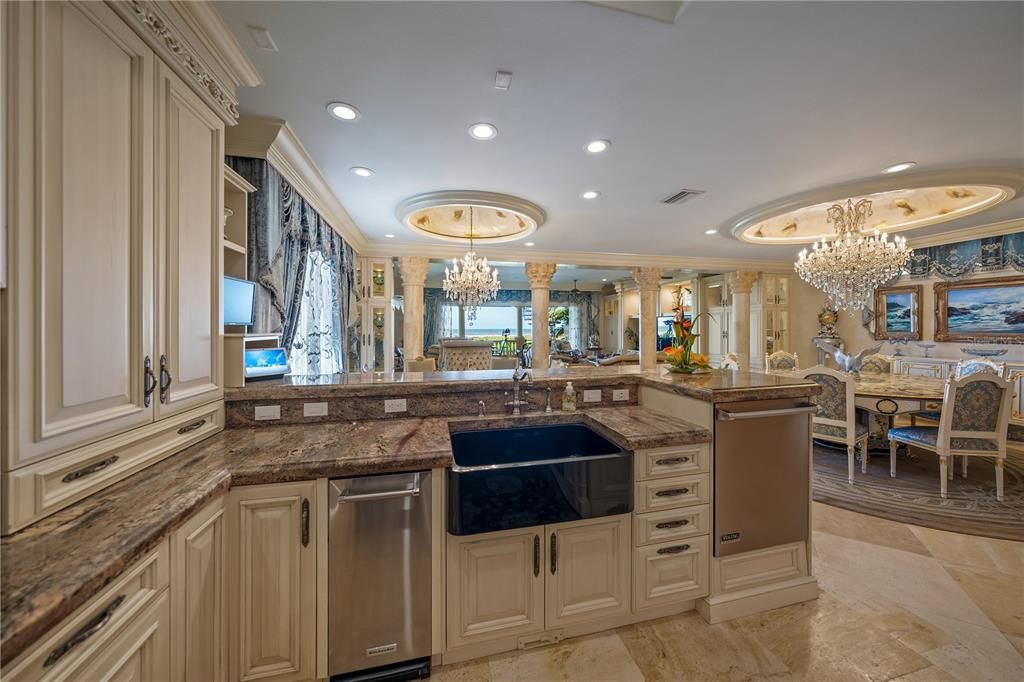 Chandelier, Dining room, Interior, Kitchen, Recessed Lighting