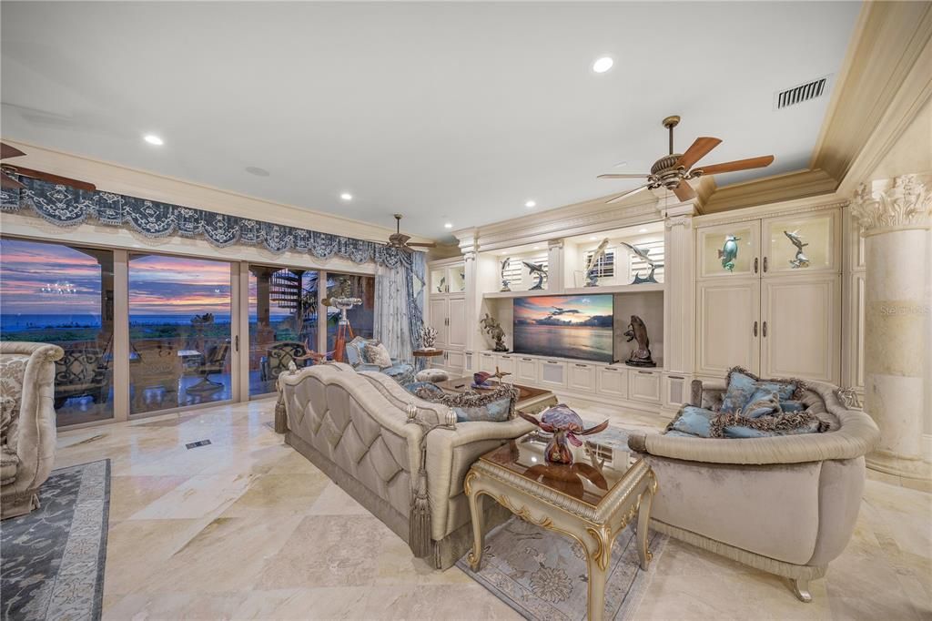 Interior, Living room, Recessed Lighting, Water