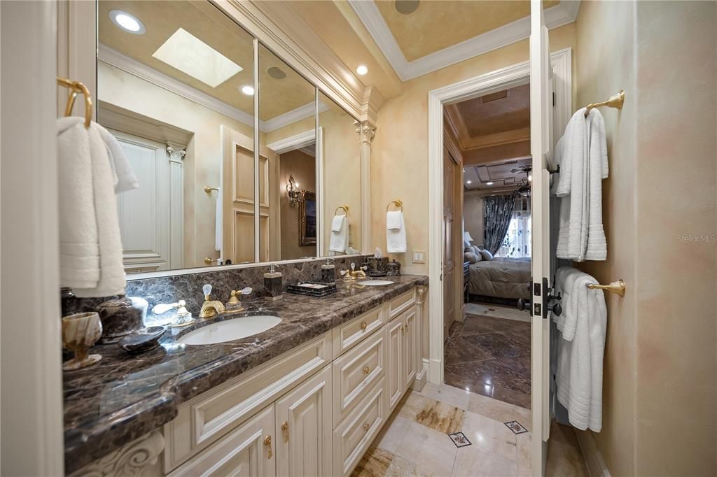 Bathroom, Bedroom, Dual Sink Vanities, Interior, Recessed Lighting