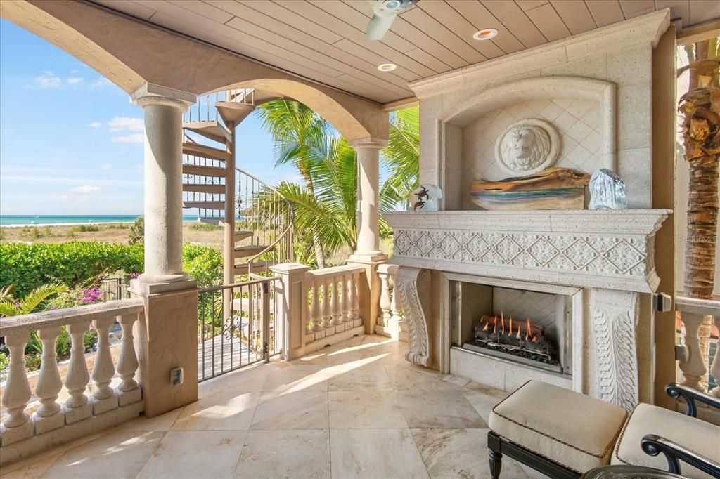 Fireplace, Interior, Recessed Lighting, Water