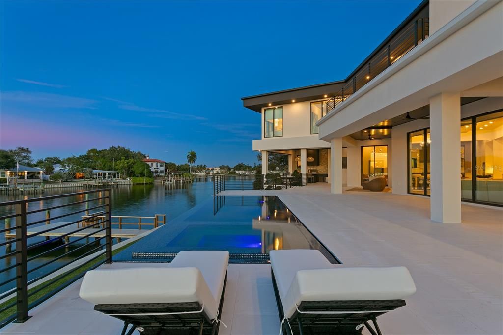 Exterior, Pool, Water