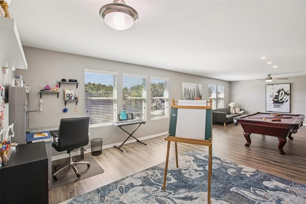 Billiard Table, Game Room, Home Office, Interior, Recessed Lighting, Wood Texture Flooring