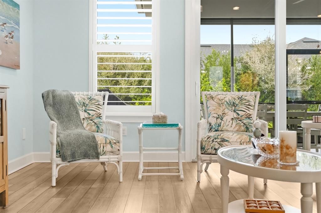 Interior, Recessed Lighting, Wood Texture Flooring