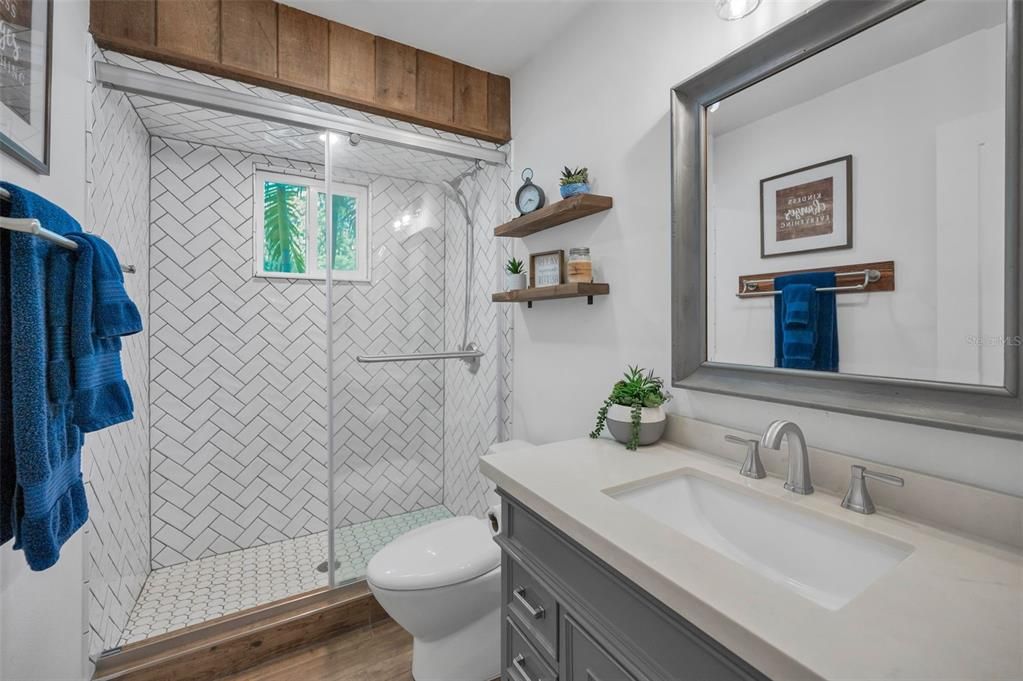 Bedroom, Interior, Water, Wooden Ceilings, Wood Texture Flooring