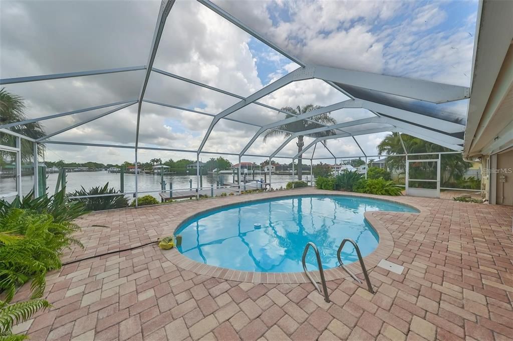 Glass Ceilings, Interior, Pool, Sun Room, Water