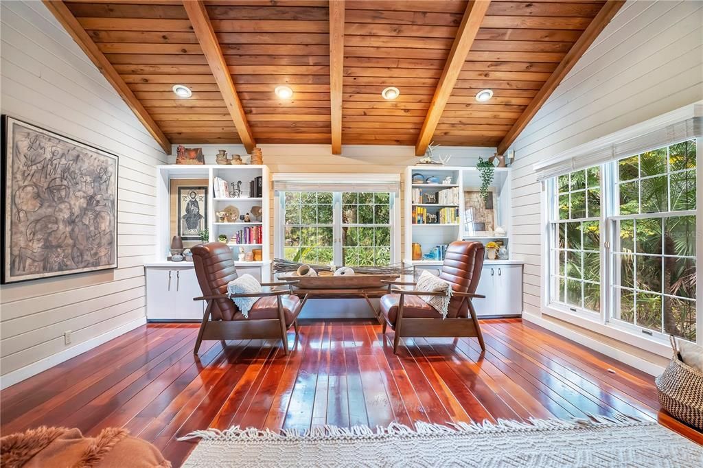 Home Office, Interior, Recessed Lighting, Wooden Beams, Wooden Ceilings, Wood Texture Flooring