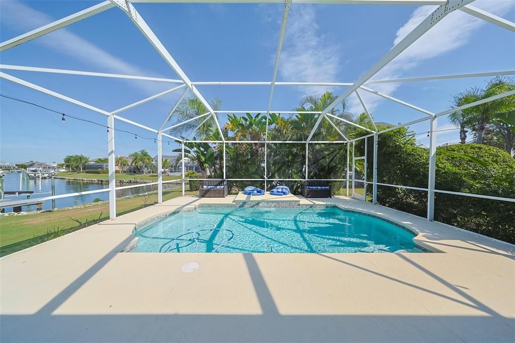 Glass Ceilings, Interior, Pool, Sun Room, Water
