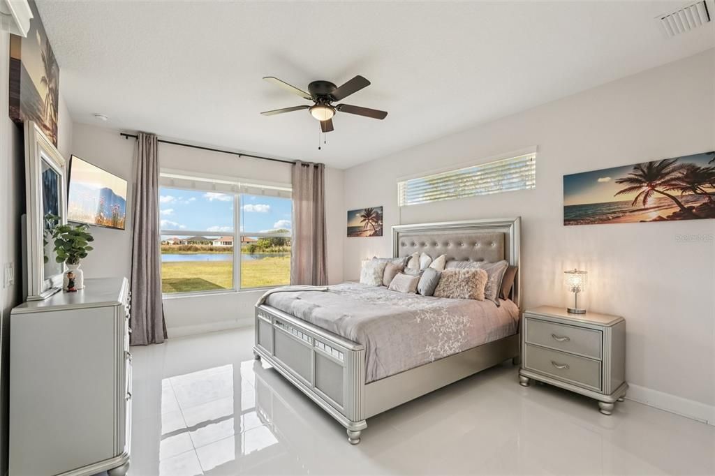 Bedroom, Interior, Water