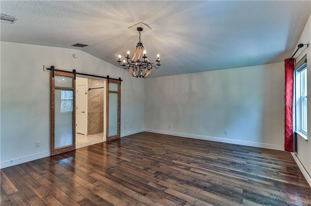 Chandelier, Empty room, Interior, Wood Texture Flooring