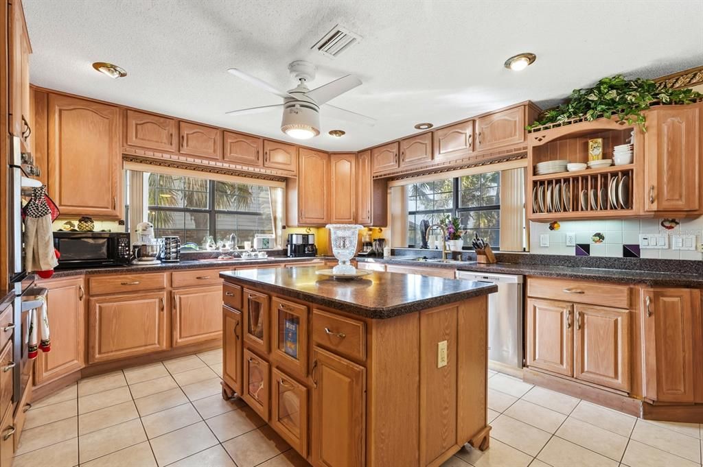 Interior, Kitchen, Recessed Lighting