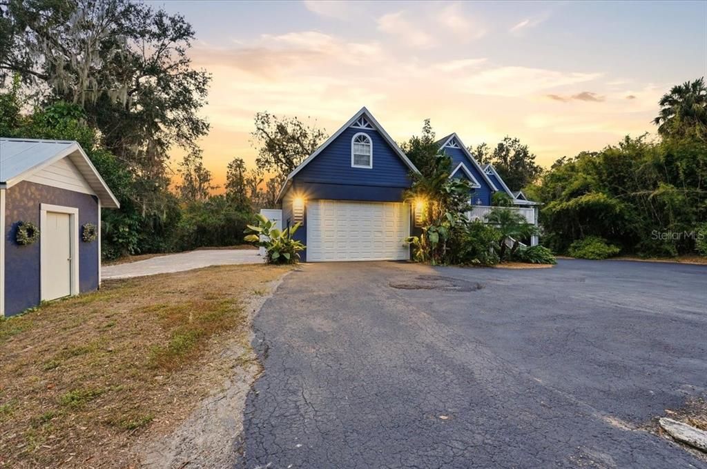 Attached, Backyard, Exterior, Facade, A Frame