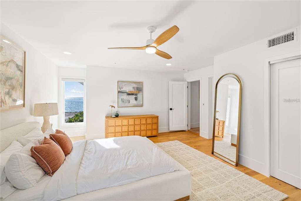 Bedroom, Interior, Recessed Lighting, Water, Wood Texture Flooring