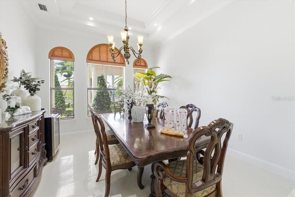 Chandelier, Dining room, Interior, Recessed Lighting