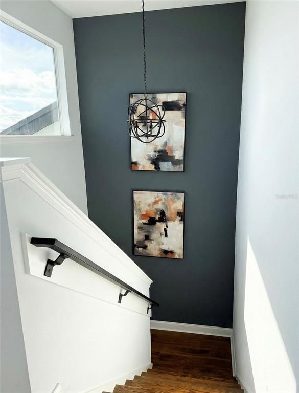 Interior, Pendant Lights, Wood Texture Flooring