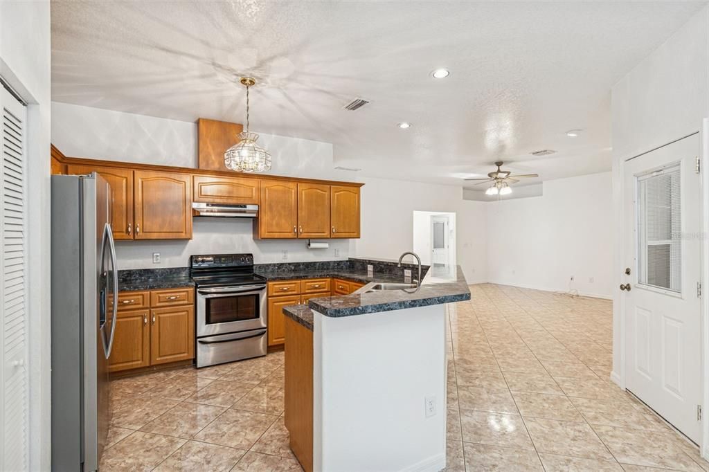 Interior, Kitchen, Pendant Lights, Recessed Lighting, Stainless Steel Appliances