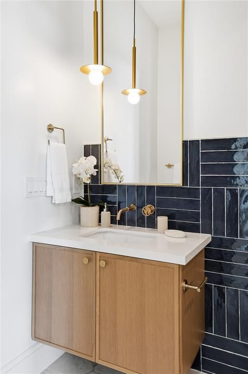 Bathroom, Interior, Pendant Lights