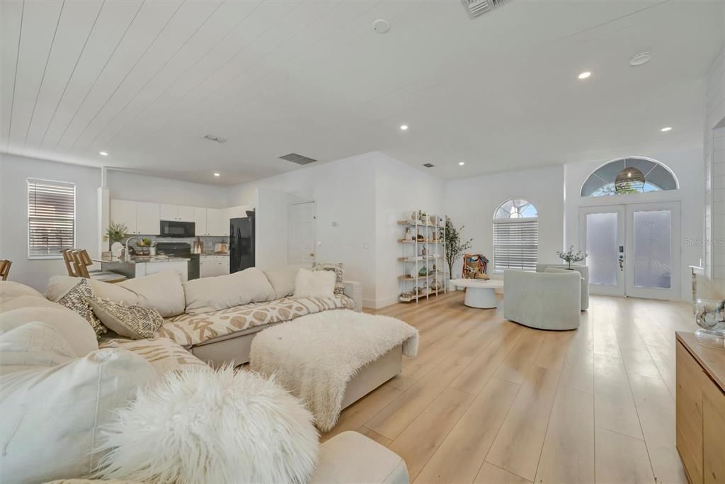 Dining room, Interior, Kitchen, Living room, Recessed Lighting, Stainless Steel Appliances, Wood Texture Flooring