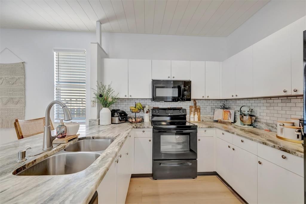 Interior, Kitchen, Wood Texture Flooring