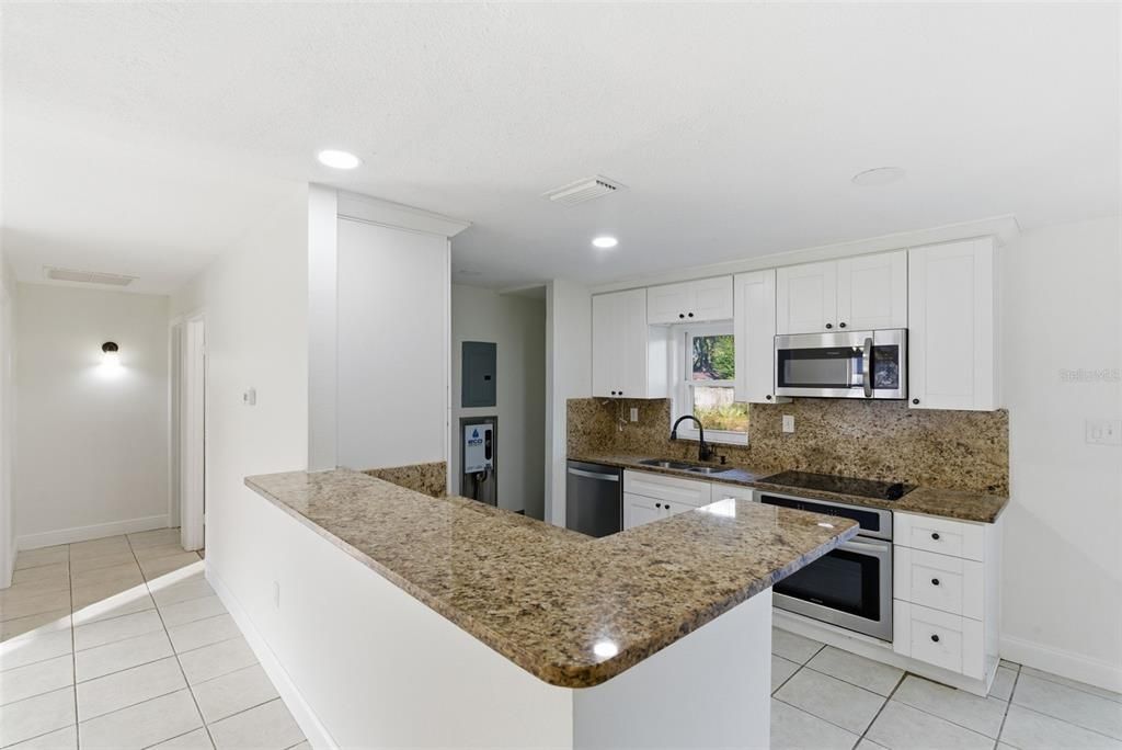 Interior, Kitchen, Recessed Lighting