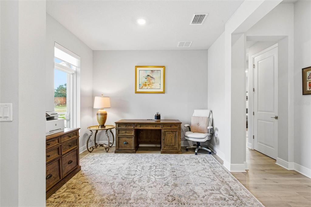 Home Office, Interior, Recessed Lighting, Wood Texture Flooring