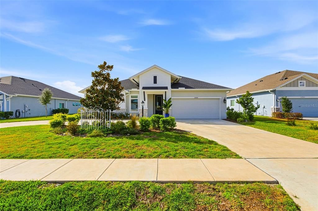 Attached, Backyard, Exterior, Facade, Ranch