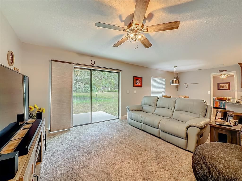 Dining room, Interior, Living room, Pendant Lights