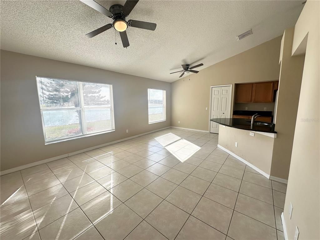 Empty room, Interior, Kitchen