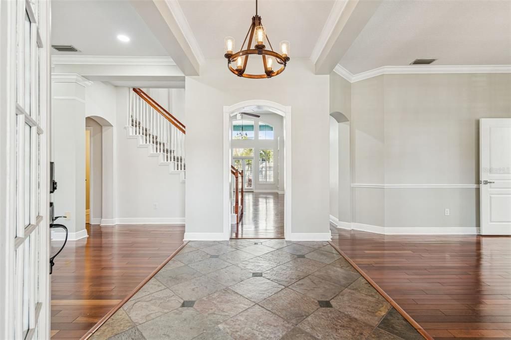 Interior, Pendant Lights, Recessed Lighting, Wood Texture Flooring