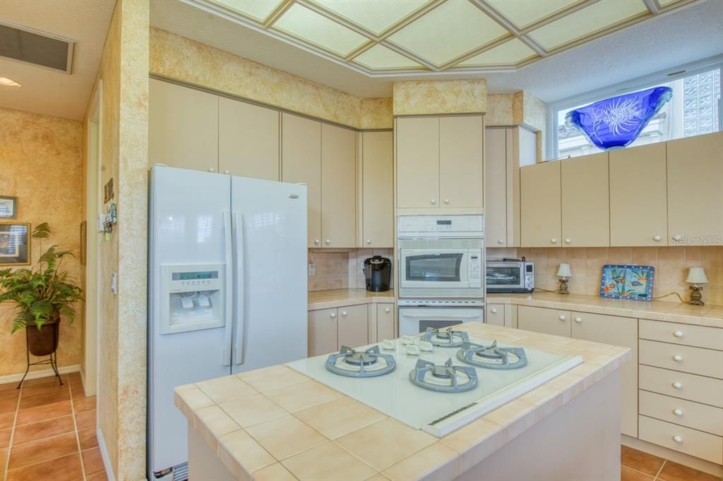 Interior, Kitchen, Tile Countertops