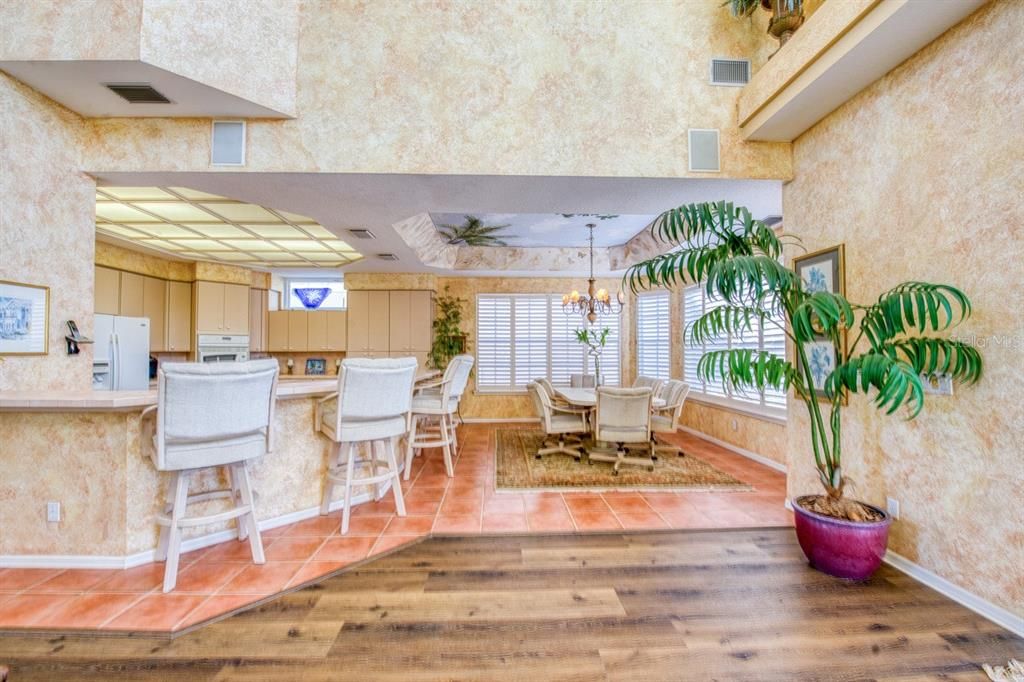 Chandelier, Dining room, Interior, Kitchen, Wood Texture Flooring