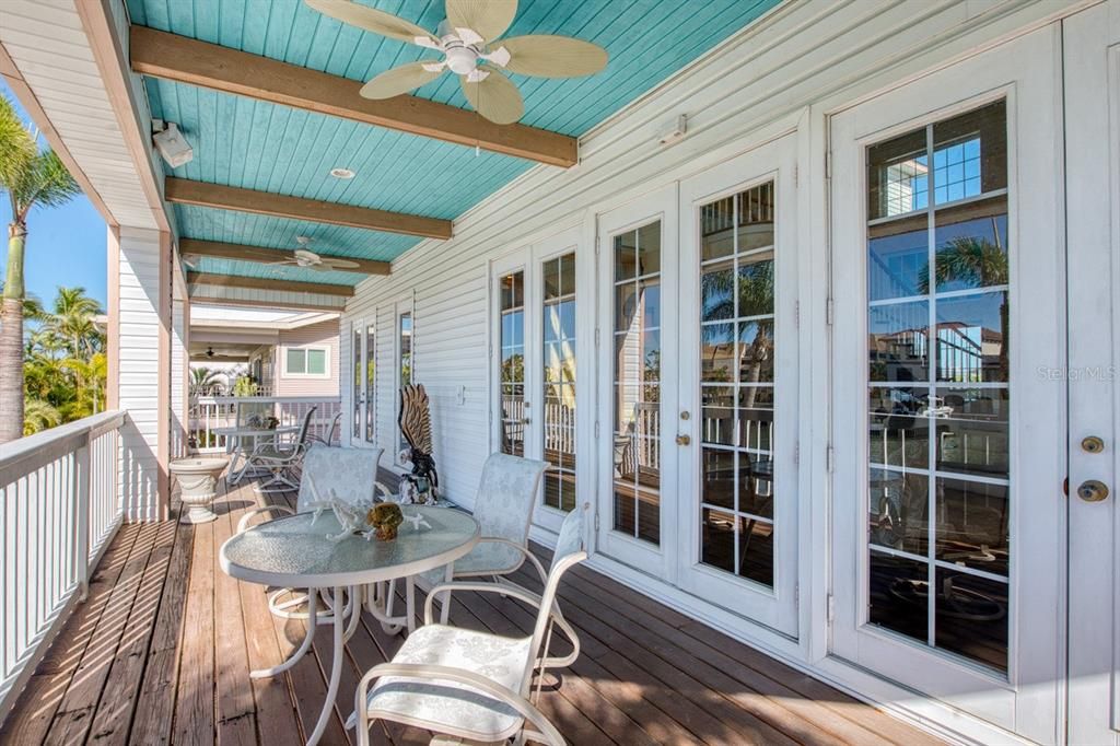 Exterior, Wood Texture Flooring