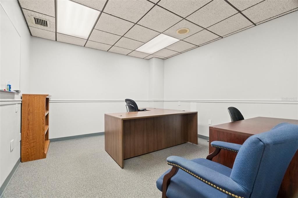 Home Office, Interior