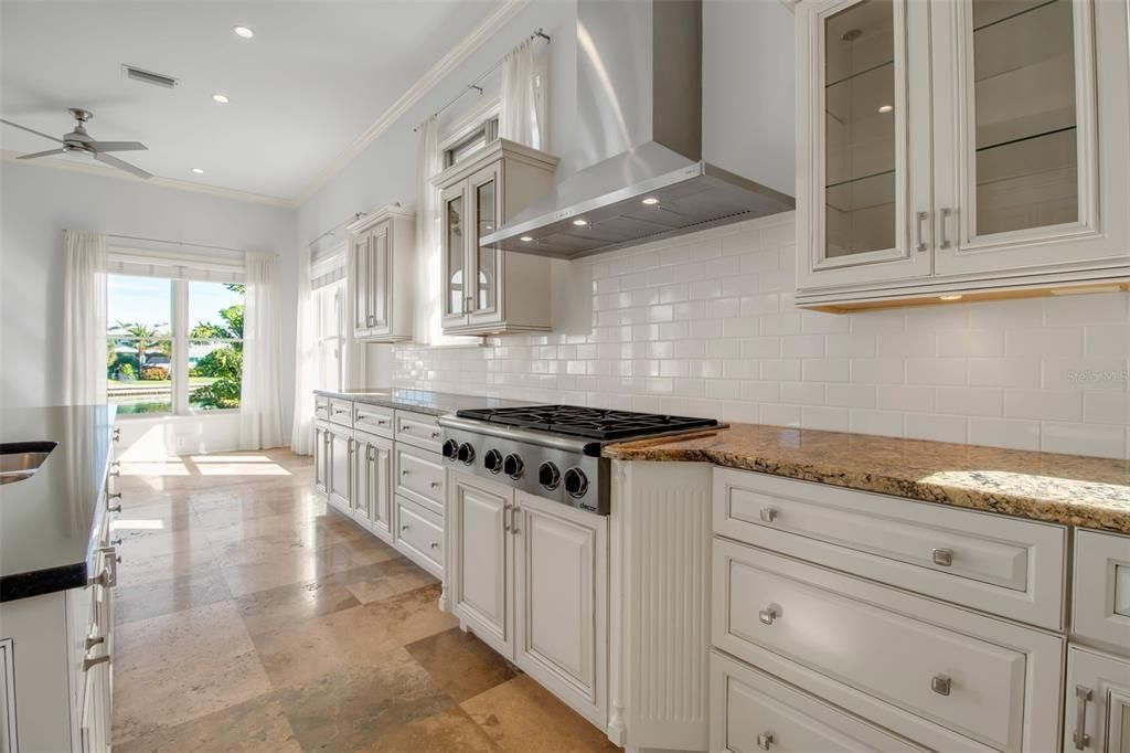 Interior, Kitchen, Recessed Lighting
