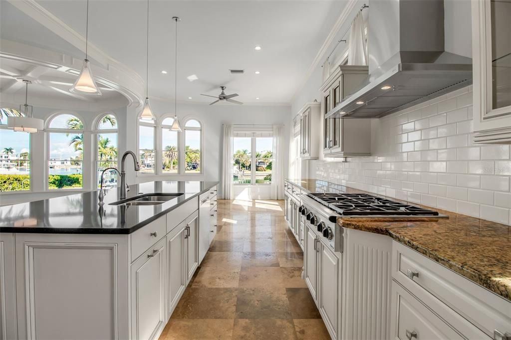Interior, Kitchen, Pendant Lights, Recessed Lighting