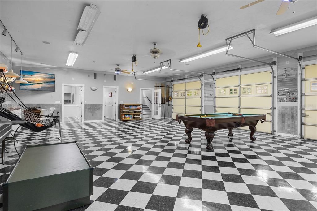 Billiard Table, Game Room, Garage, Interior