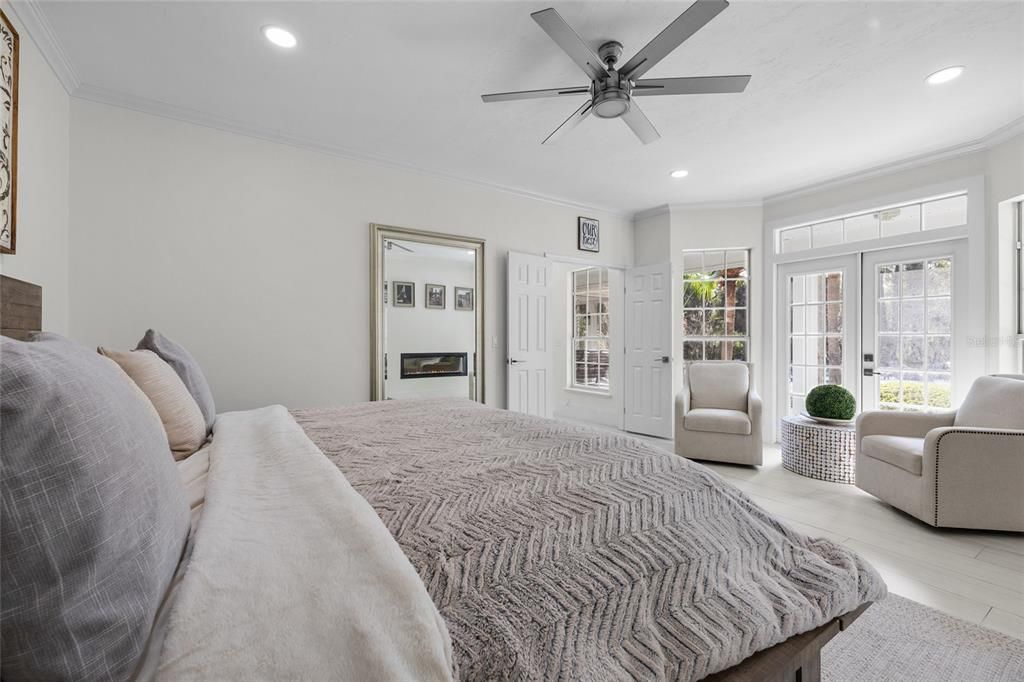 Bedroom, Fireplace, Interior, Recessed Lighting, Wood Texture Flooring