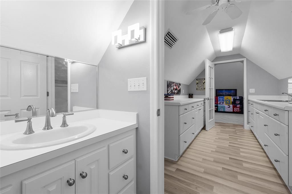 Bathroom, Dual Sink Vanities, Interior, Wood Texture Flooring